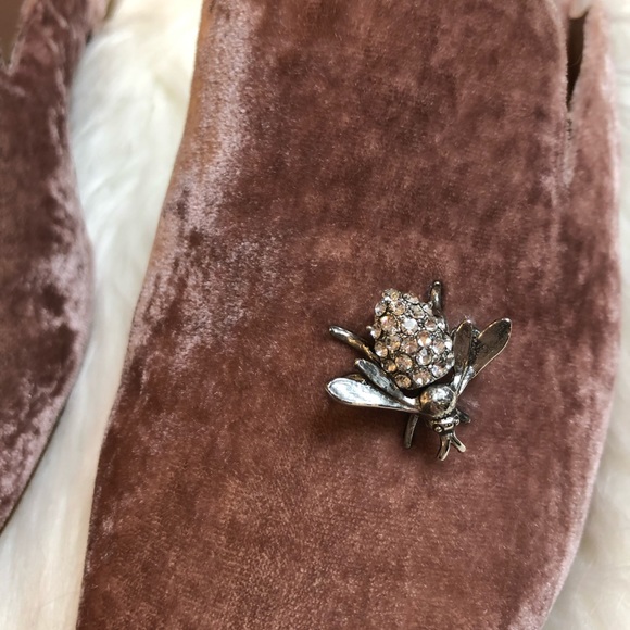 Joie Jadine Embellished Pink Velvet Mule - Picture 6 of 8